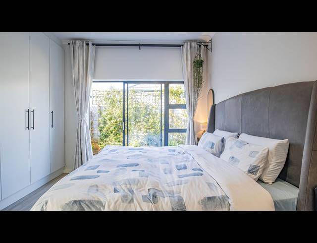 3 BEDROOM HOUSE FOR SALE IN BURGUNDY ESTATE